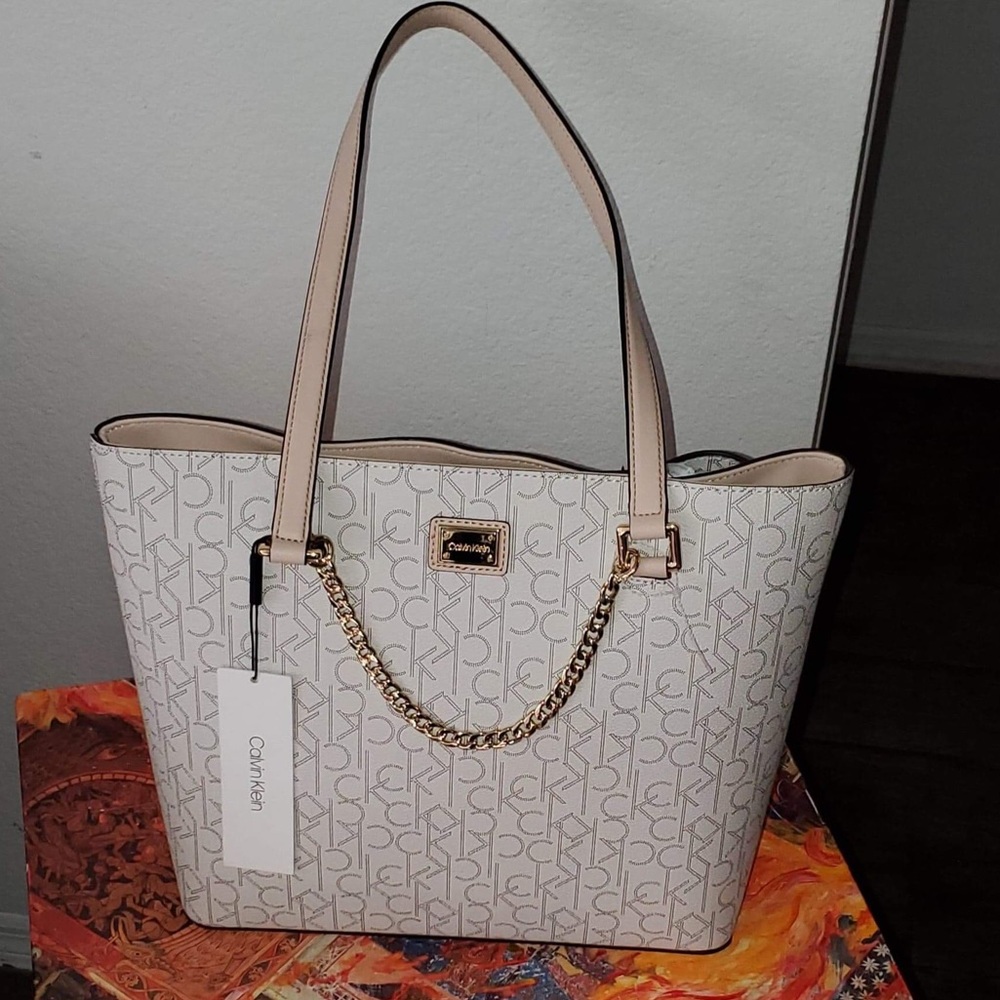 CK Signature Purse